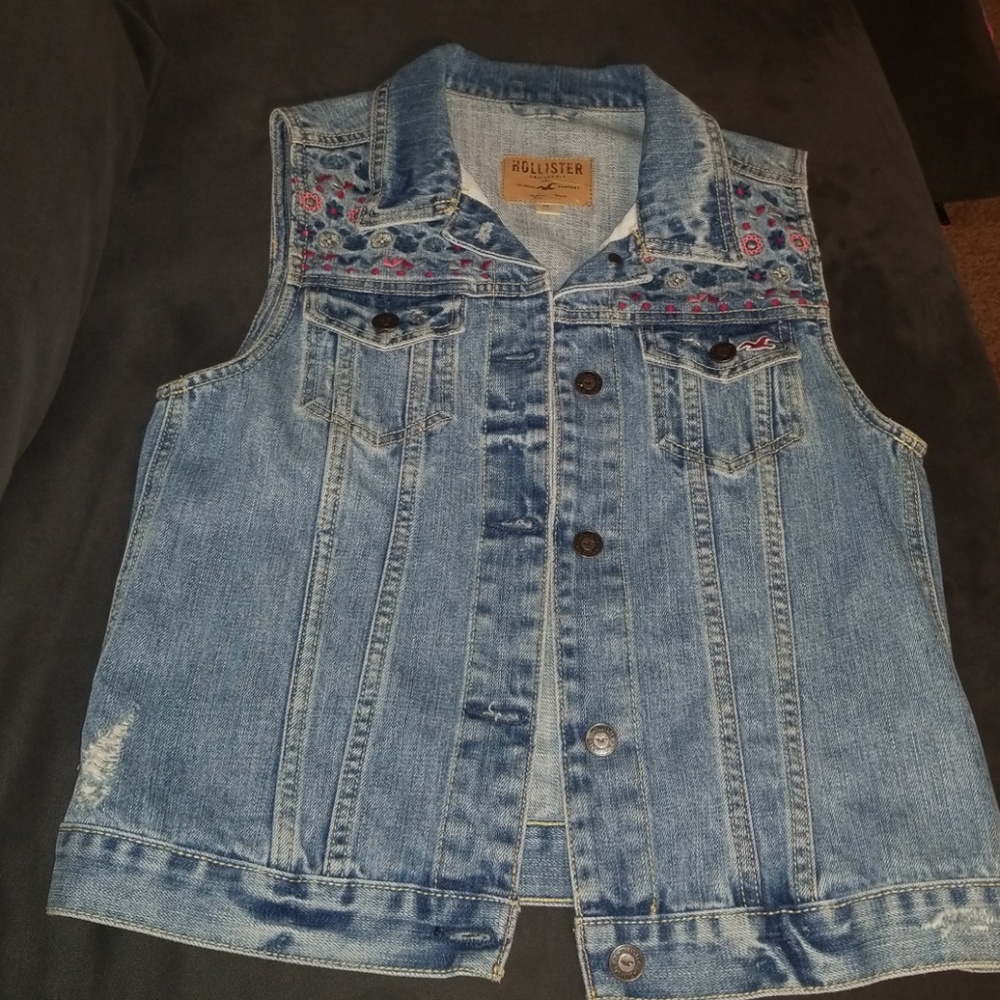 Women's clothing